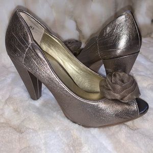 Metallic Peep Toe Sandals